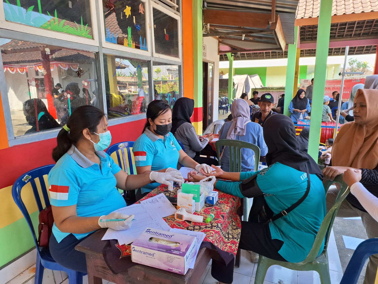 kegiatan skrining PTM serangkaian kegiatan Porsenides Desa Kp Gelgel