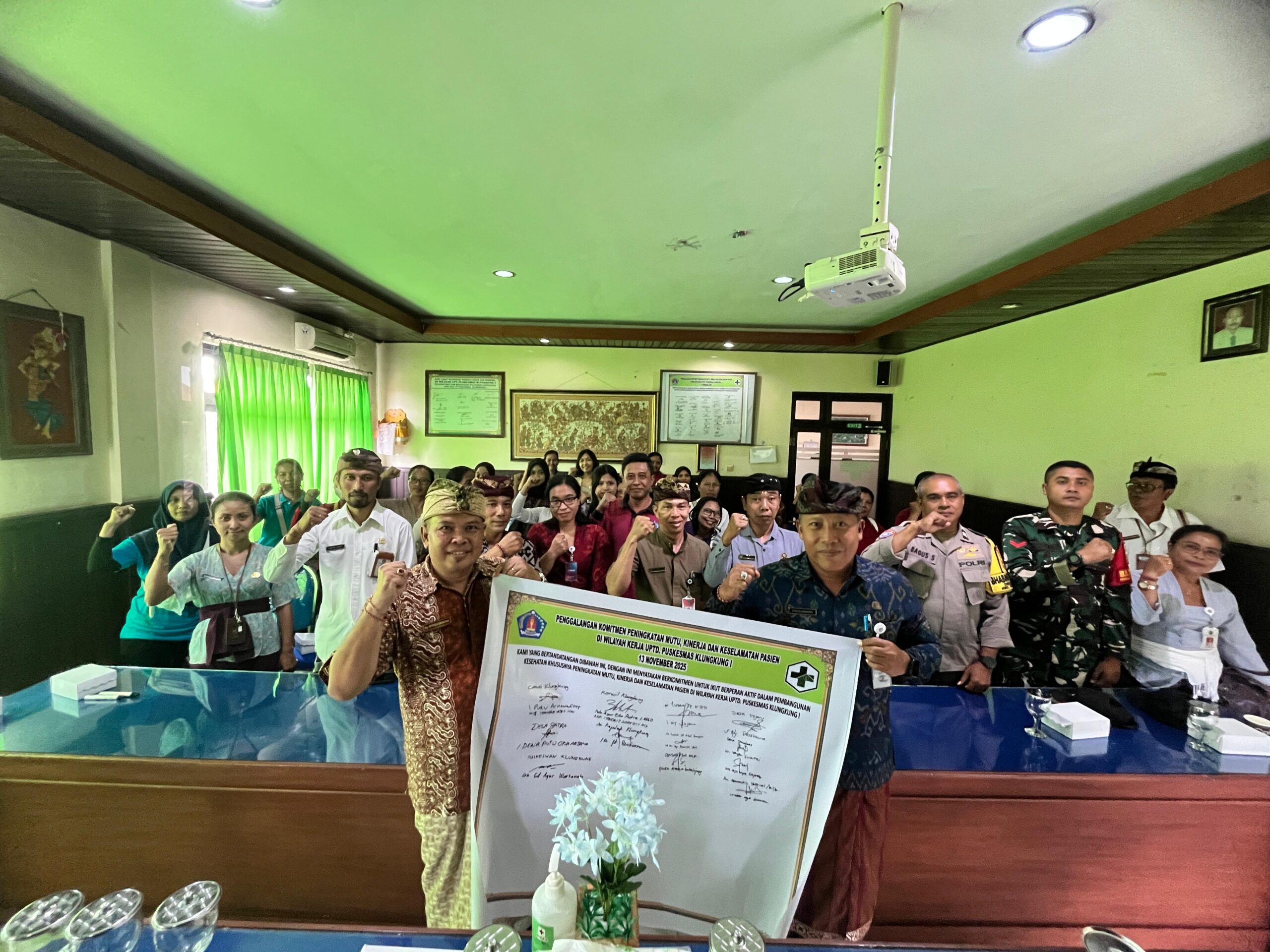 rapat mini lokakarya triwulan IV